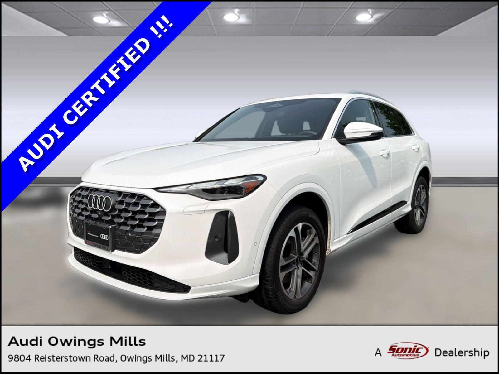Certified 2025 Audi Q5 Premium w/ Convenience Package AWD/4WD image 1