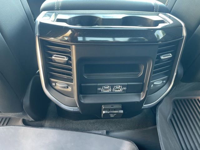 Used 2022 RAM 1500 Laramie w/ Sport Appearance Package AWD/4WD image 36