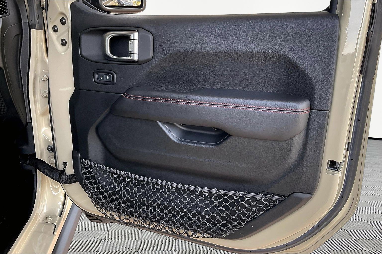 Used 2020 Jeep Gladiator Rubicon image 29