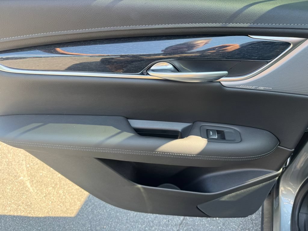 Used 2024 Cadillac XT5 Premium Luxury AWD/4WD image 37