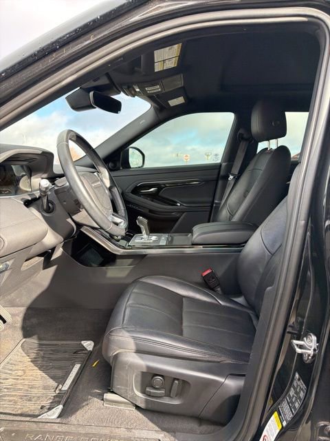 Used 2020 Land Rover Range Rover Evoque SE image 9