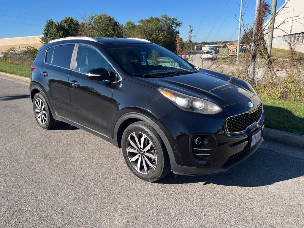 Used 2019 Kia Sportage EX FWD image 2
