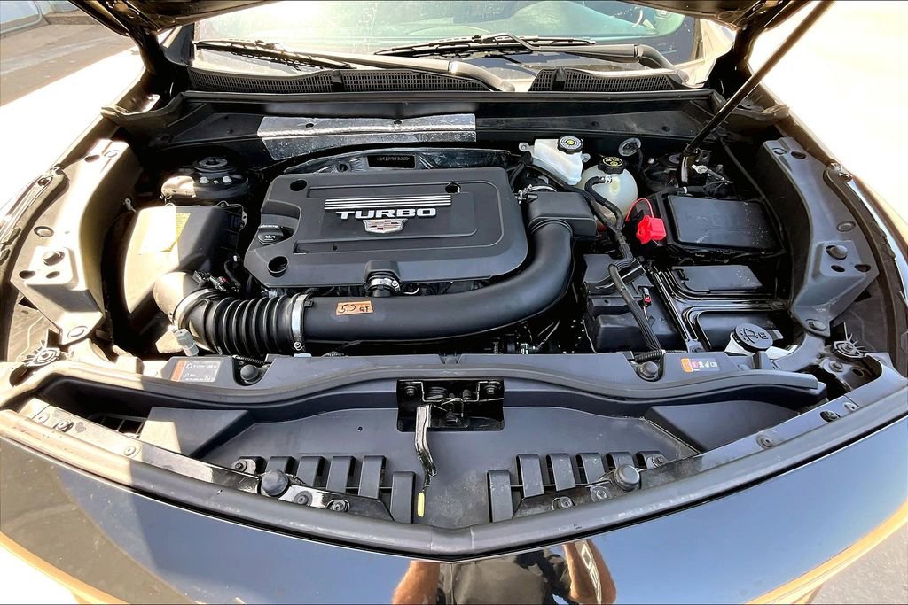 Used 2021 Cadillac XT4 Premium Luxury image 11