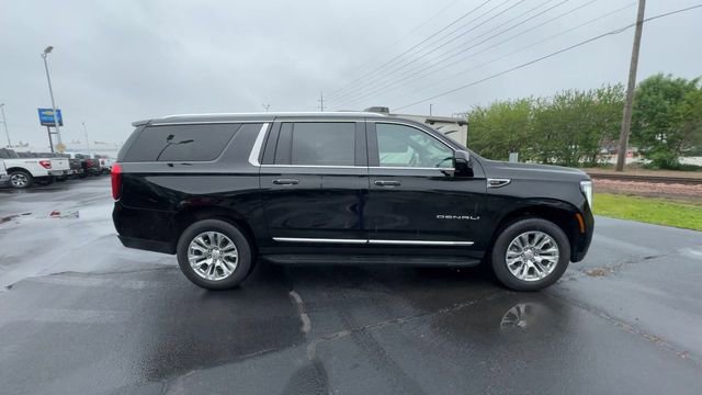Used 2025 GMC Yukon XL Denali AWD/4WD image 9