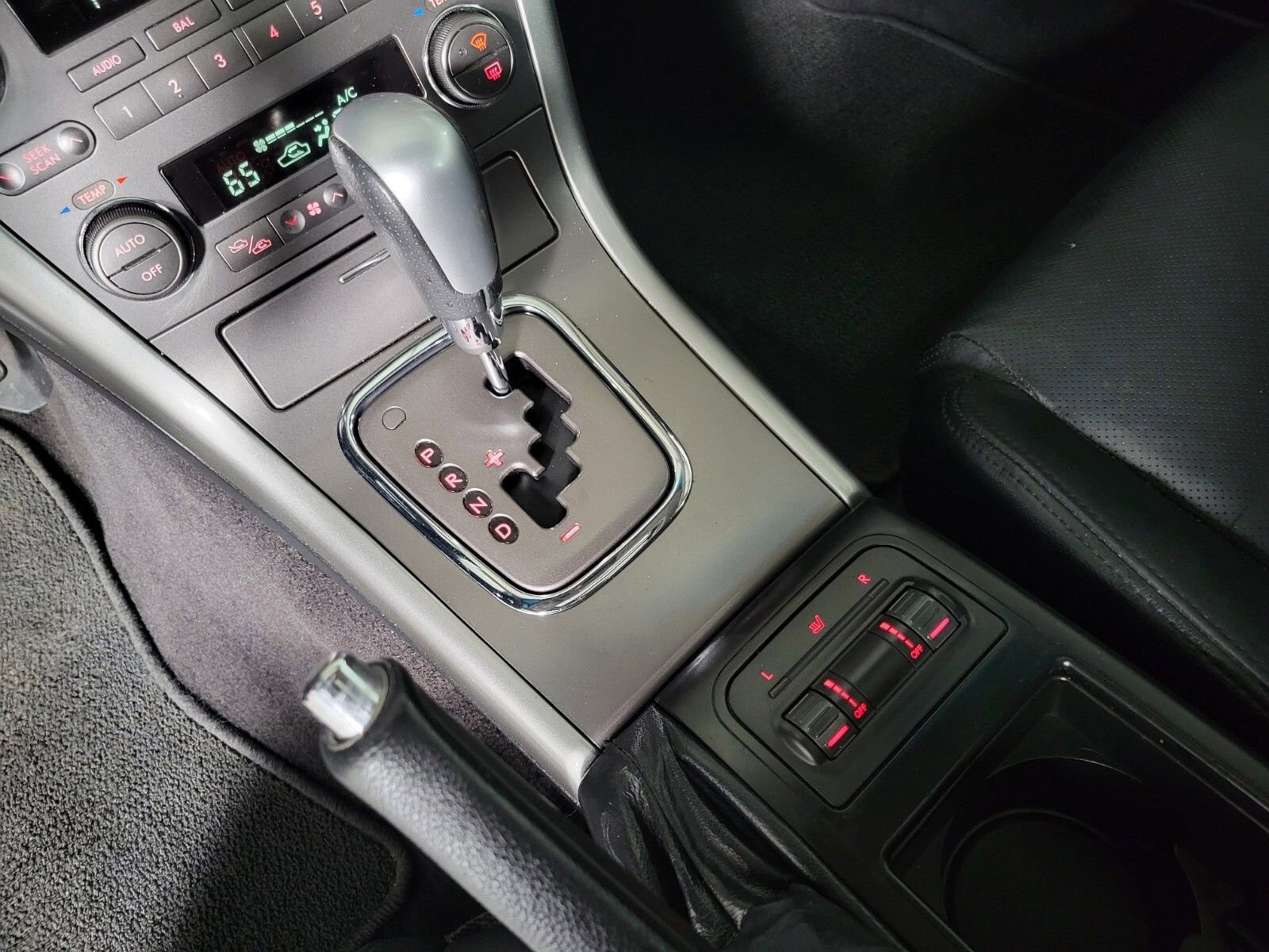 Used 2006 Subaru Outback 2.5XT Limited w/ Popular Equipment Group 2A image 27