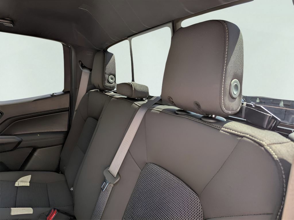 New 2026 GMC Canyon Elevation w/ Convenience Package image 21