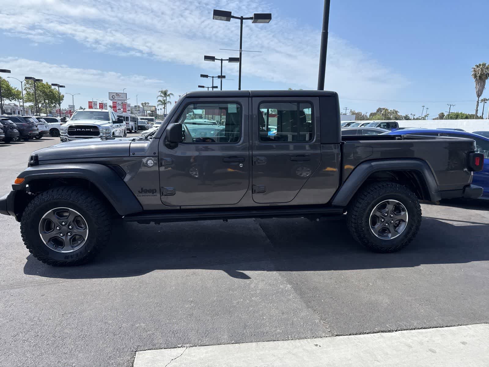 Used 2020 Jeep Gladiator Sport w/ Auxiliary Switch Group AWD/4WD image 13