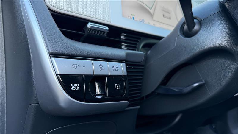 Used 2023 Hyundai Ioniq 5 SEL image 12