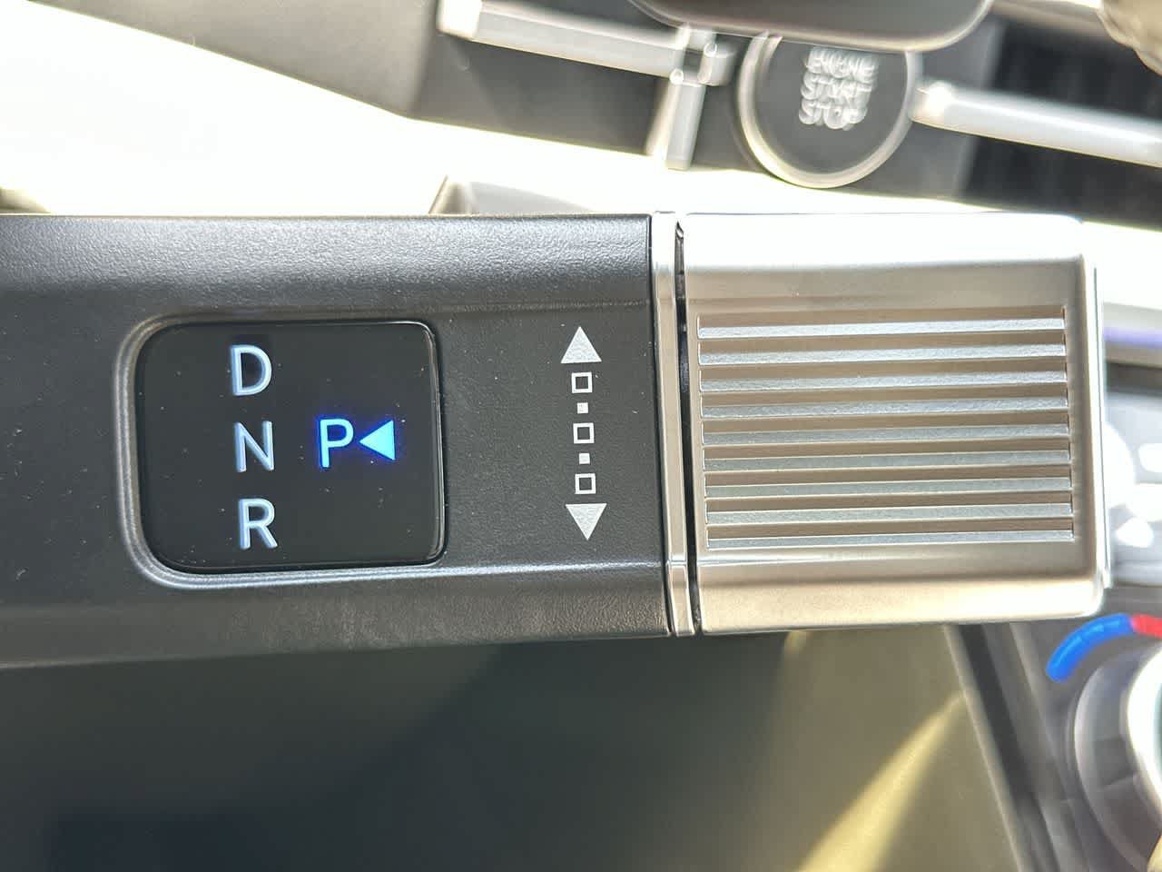 New 2025 Hyundai Santa Fe Calligraphy FWD image 21
