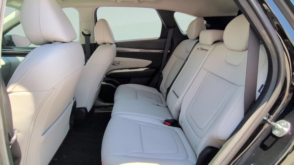 Used 2024 Hyundai Tucson SEL w/ Convenience Package FWD image 10