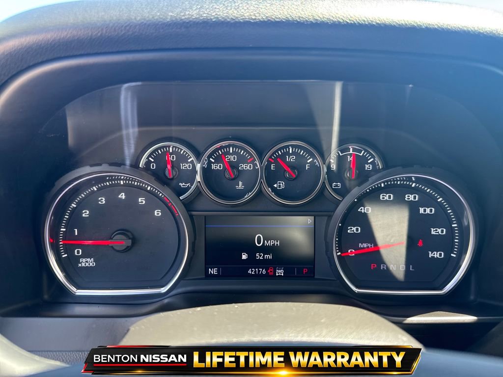 Used 2021 Chevrolet Silverado 1500 LT Trail Boss w/ Bed Protection Package AWD/4WD image 15