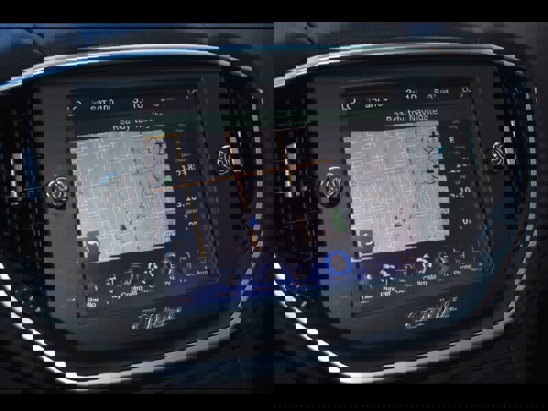 Used 2015 Maserati Ghibli image 11