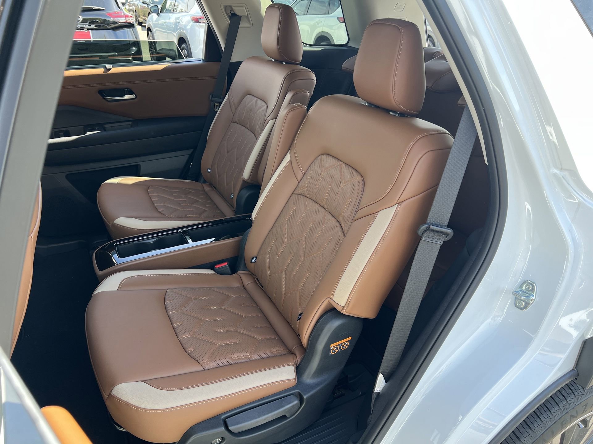 New 2026 Nissan Pathfinder Platinum image 20