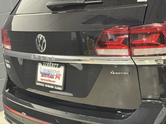 Used 2023 Volkswagen Atlas SE AWD/4WD image 12
