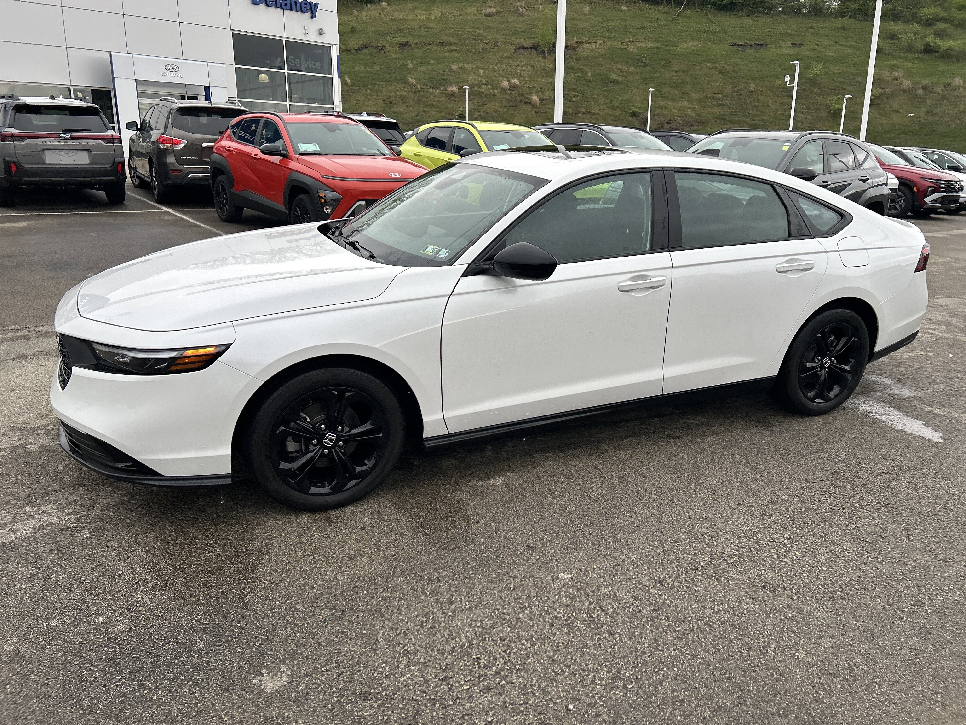 Used 2025 Honda Accord SE image 26