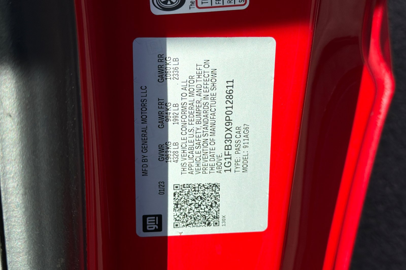 Used 2023 Chevrolet Camaro LT RWD image 28