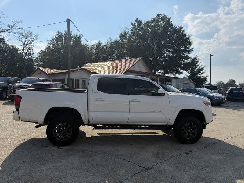 Used 2021 Toyota Tacoma SR5 RWD image 6