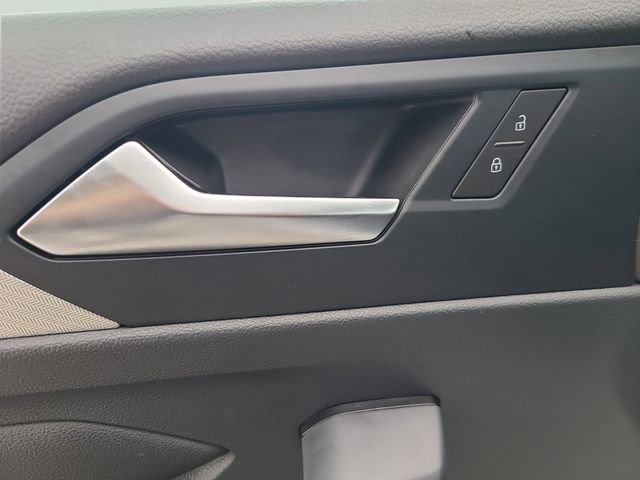 Used 2023 Volkswagen Jetta Sport image 16