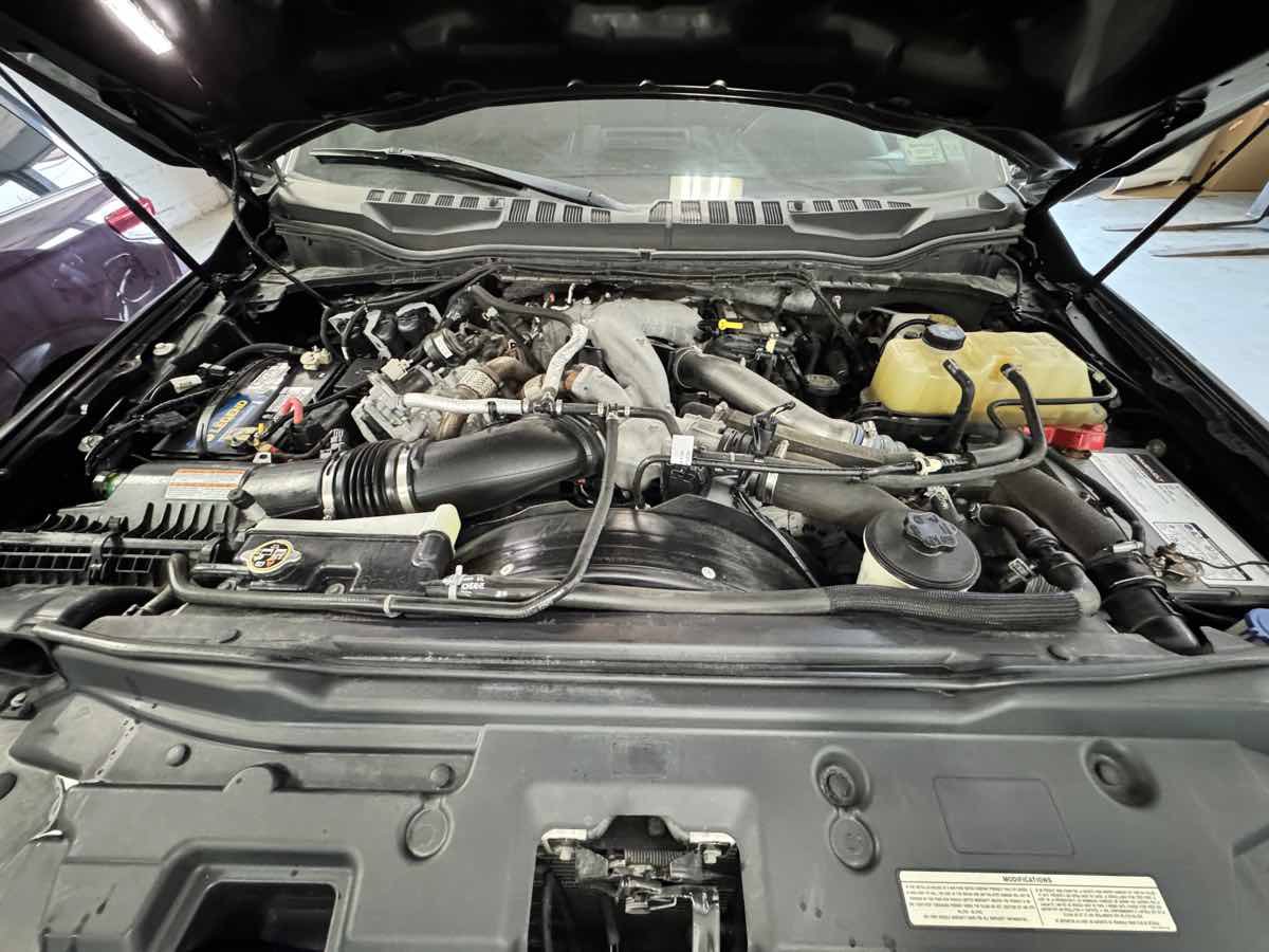 Used 2020 Ford F450 Lariat w/ Lariat Ultimate Package AWD/4WD image 17