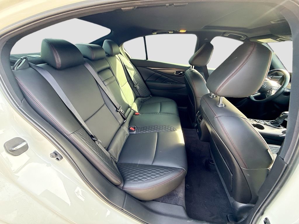 Used 2024 INFINITI Q50 Red Sport 400 RWD image 31