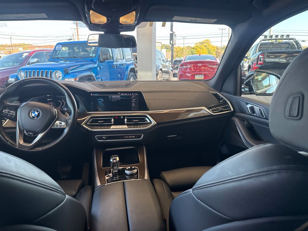 Used 2023 BMW X5 xDrive45e w/ Executive Package AWD/4WD image 14