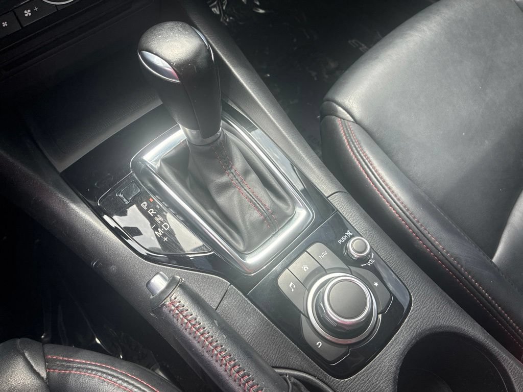 Used 2016 MAZDA MAZDA3 i Grand Touring FWD image 18
