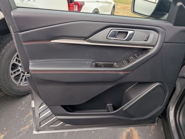 New 2026 Ford Explorer Platinum w/ LUX Leather Package image 15