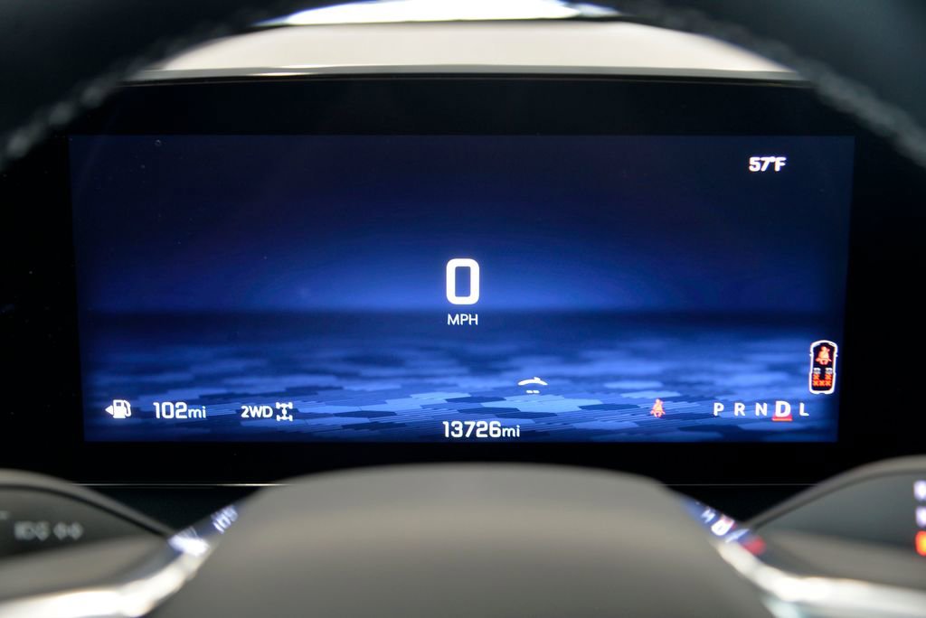 Used 2025 Chevrolet Traverse LT AWD/4WD image 21