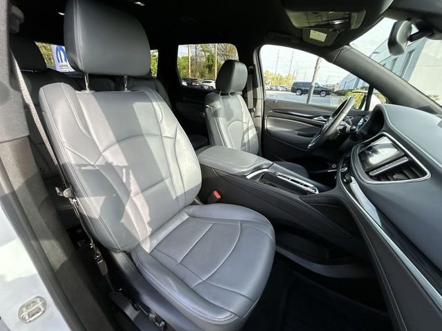 Used 2024 Buick Enclave Essence w/ Sport Touring Edition AWD/4WD image 25