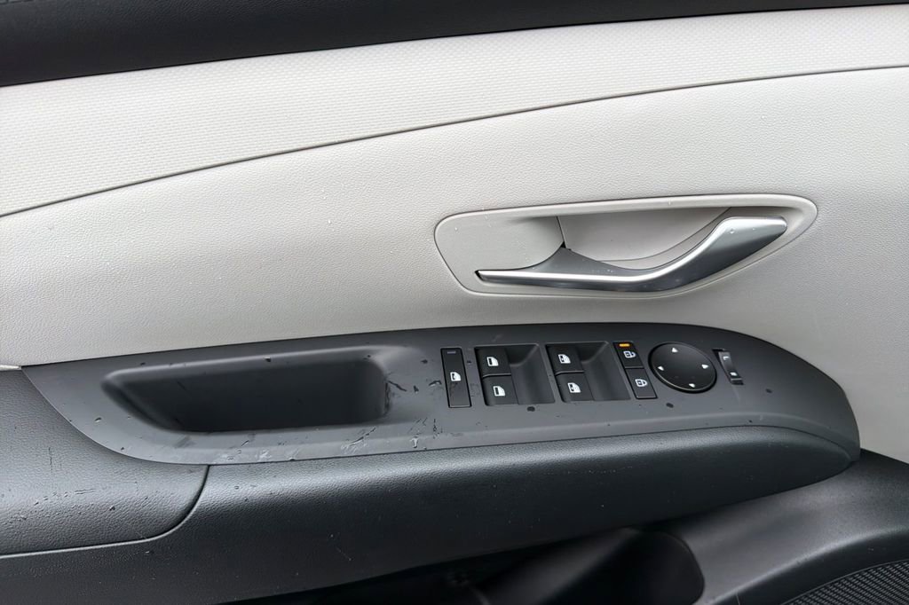 New 2026 Hyundai Tucson SEL image 9
