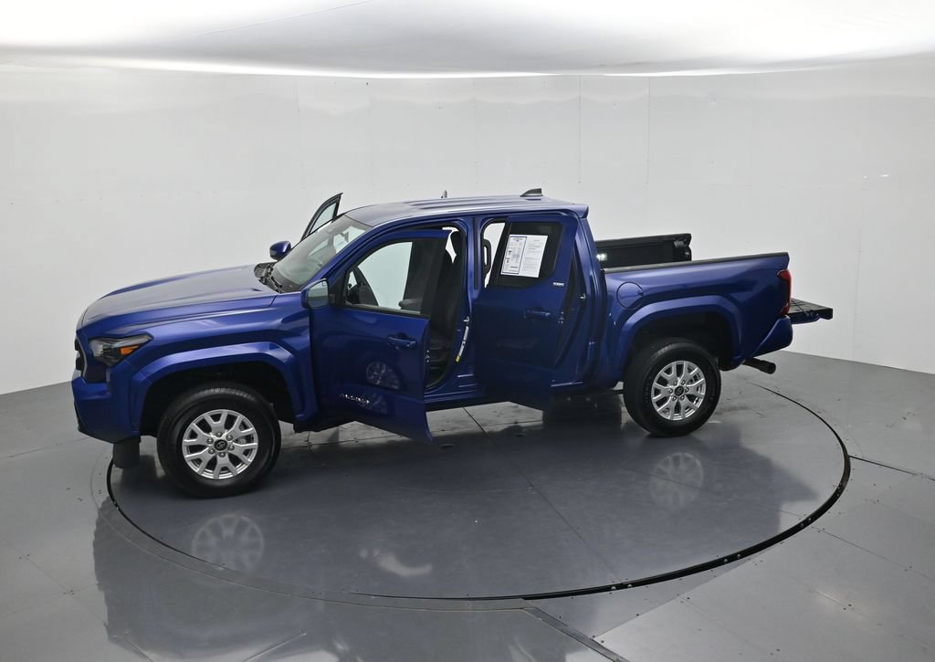 Used 2025 Toyota Tacoma SR5 RWD image 50