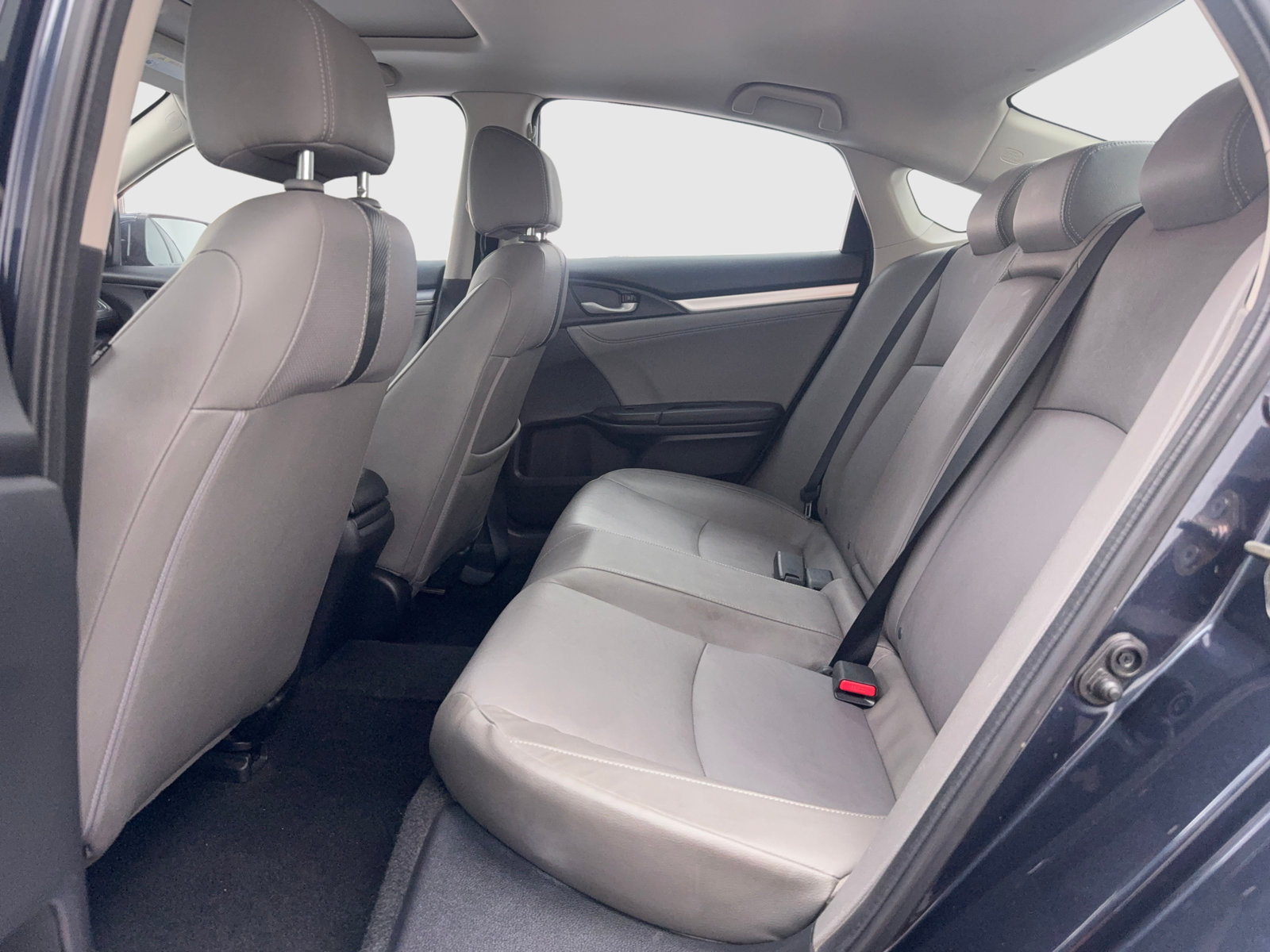 Used 2016 Honda Civic EX-L image 39