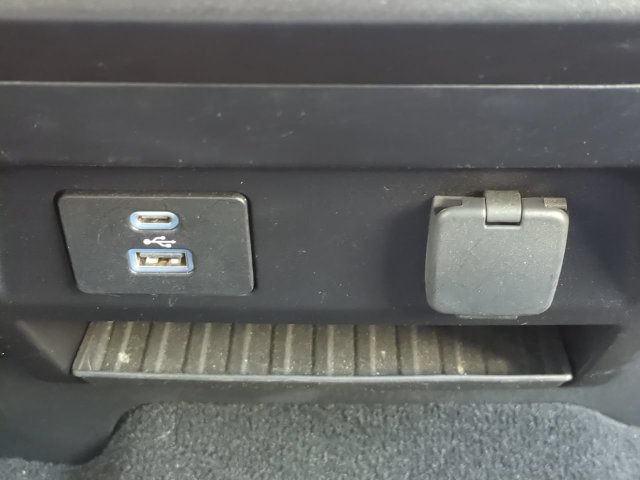 Used 2021 Ford F250 XL w/ STX Appearance Package AWD/4WD image 23
