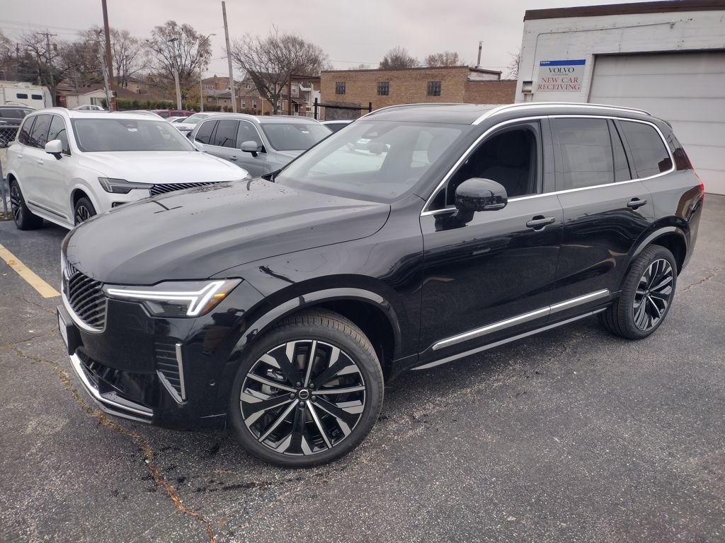 New 2026 Volvo XC90 B6 Plus w/ Protection Package AWD/4WD image 3