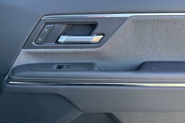 New 2026 GMC Sierra EV Elevation image 19