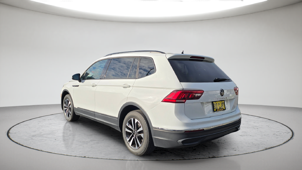 Used 2023 Volkswagen Tiguan S w/ Driver Assistance Package FWD image 7
