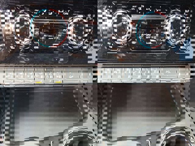 New 2026 GMC Sierra 1500 AT4 w/ Technology Package image 26