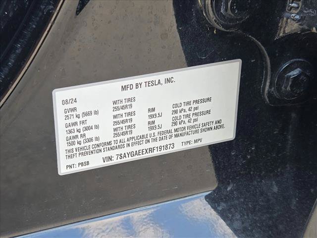 Used 2024 Tesla Model Y Long Range AWD/4WD image 22