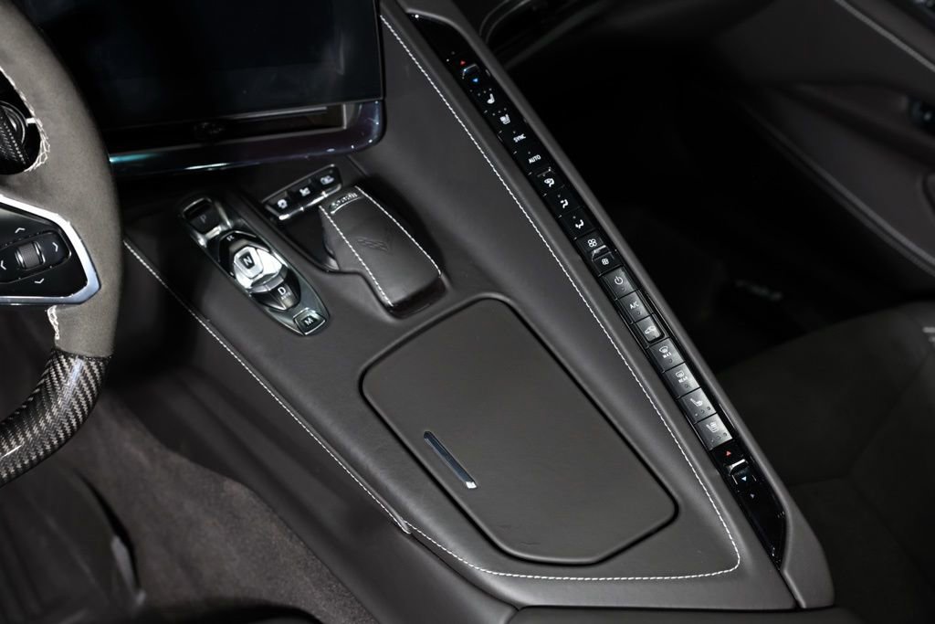 Used 2024 Chevrolet Corvette Z06 w/ Stealth Interior Trim Package image 45
