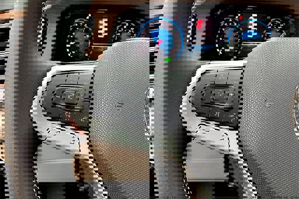 New 2026 Volkswagen Atlas SE image 23