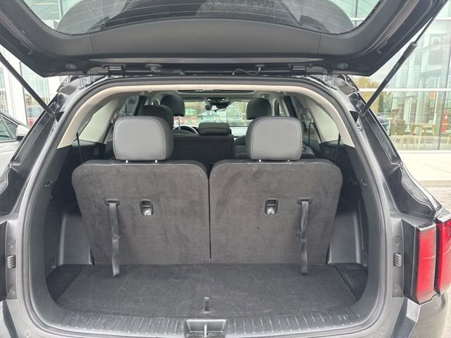 Certified 2023 Kia Sorento S w/ Panoramic Sunroof Package AWD/4WD image 19