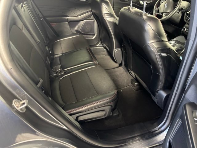 Used 2025 Ford Escape ST-Line Select AWD/4WD image 8