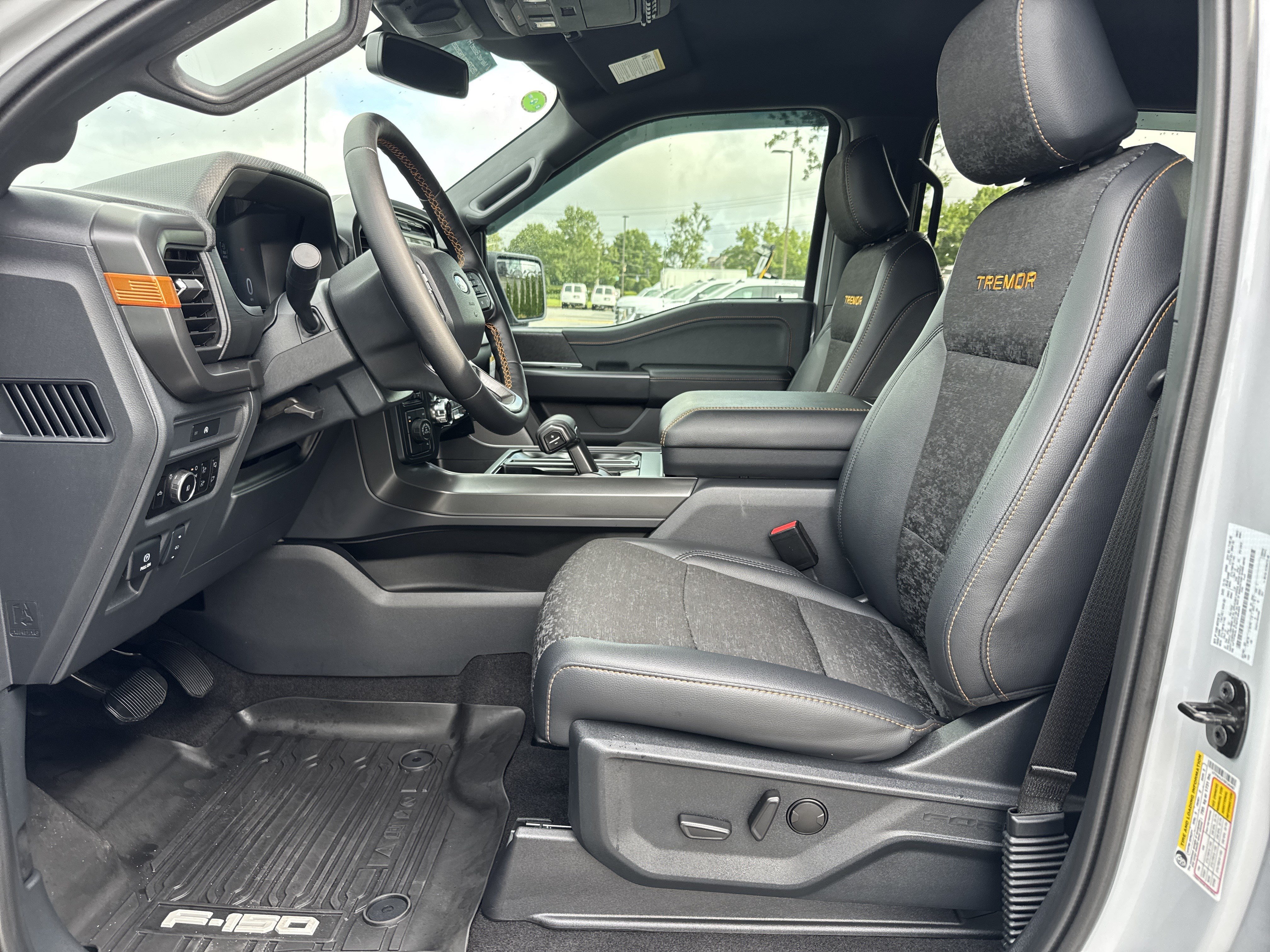 Used 2025 Ford F150 Tremor w/ Tow/Haul Package AWD/4WD image 16