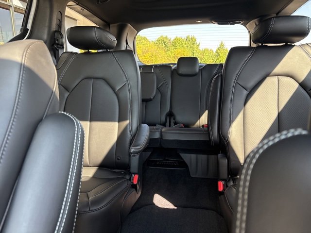 New 2026 Chrysler Pacifica Select image 17