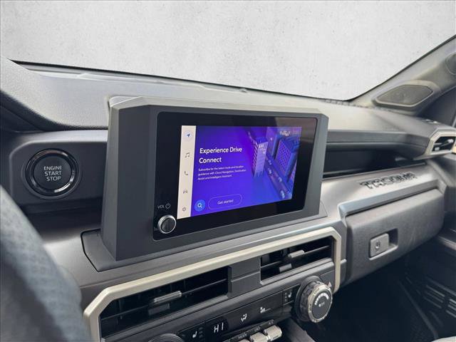 Certified 2025 Toyota Tacoma SR5 AWD/4WD image 13