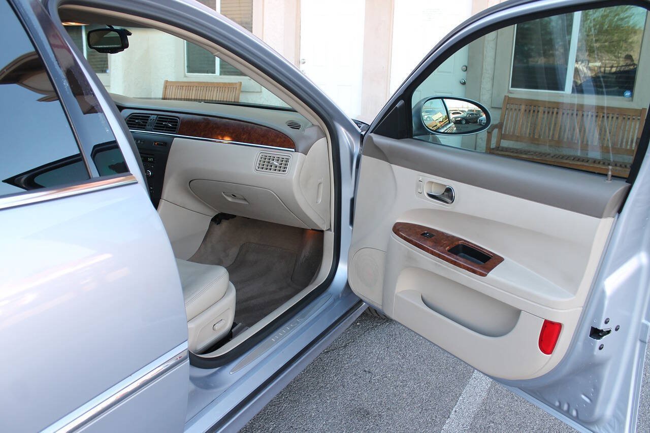 Used 2005 Buick LaCrosse CXL w/ Gold Convenience Package FWD image 32
