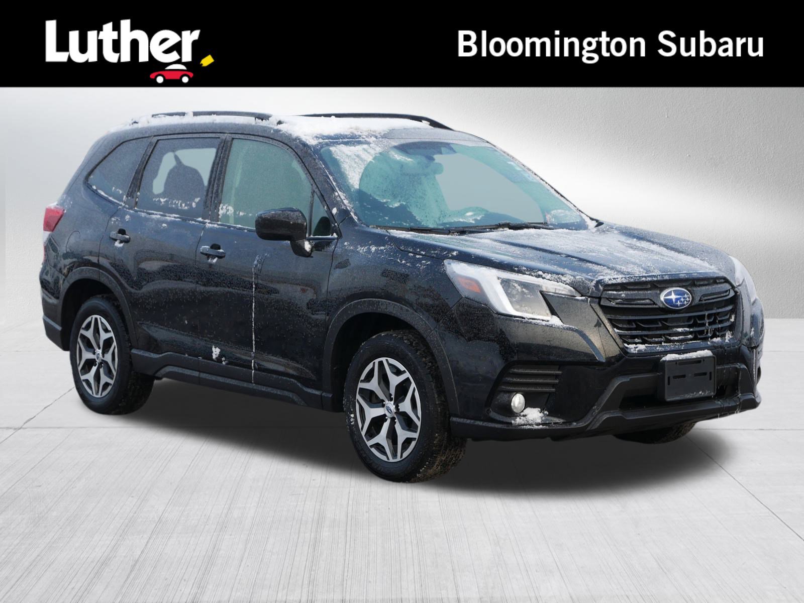Used 2022 Subaru Forester Premium image 1