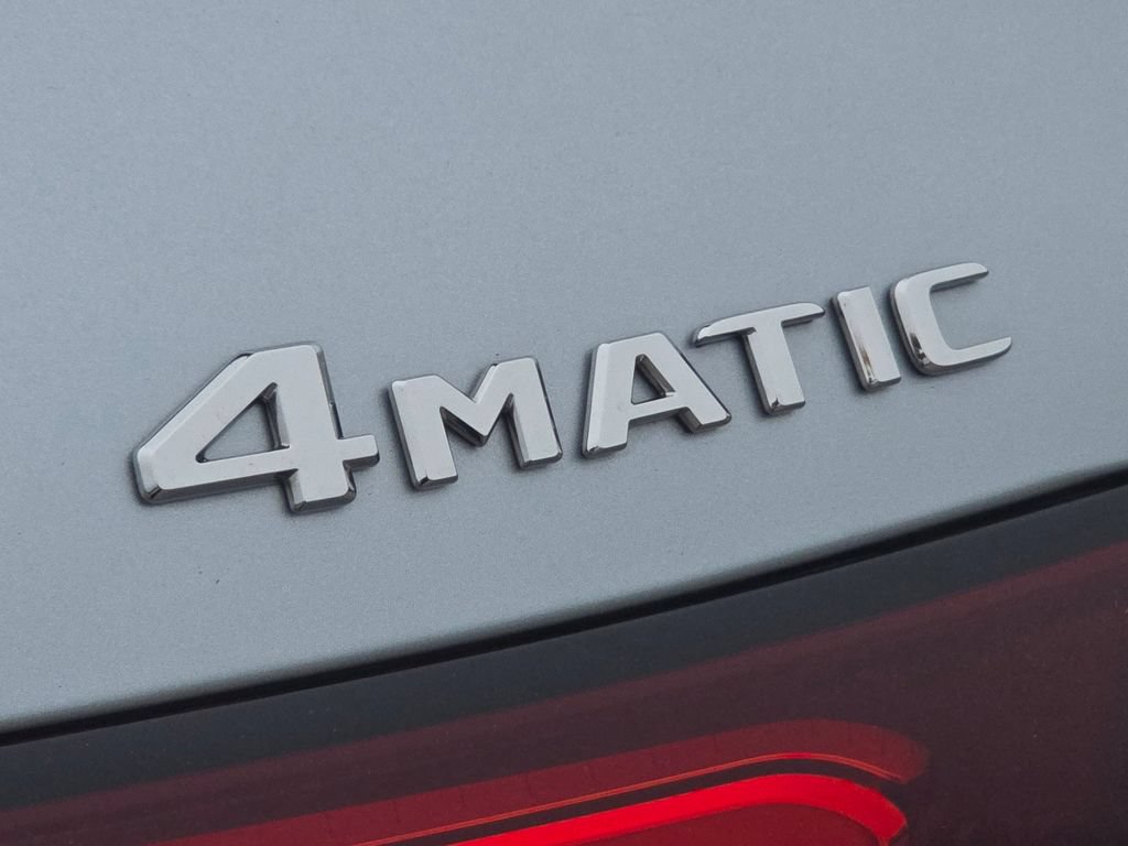 Used 2026 Mercedes-Benz GLC 300 4MATIC image 6