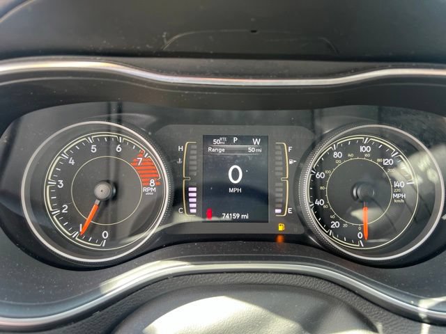 Used 2021 Jeep Cherokee Latitude Lux AWD/4WD image 23