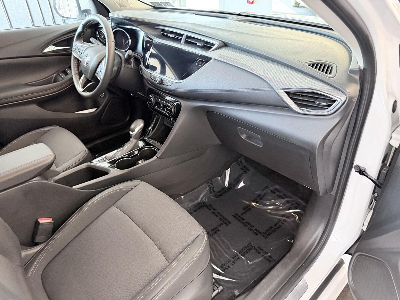 Used 2021 Buick Encore GX Select w/ Sport Touring Package AWD/4WD image 32